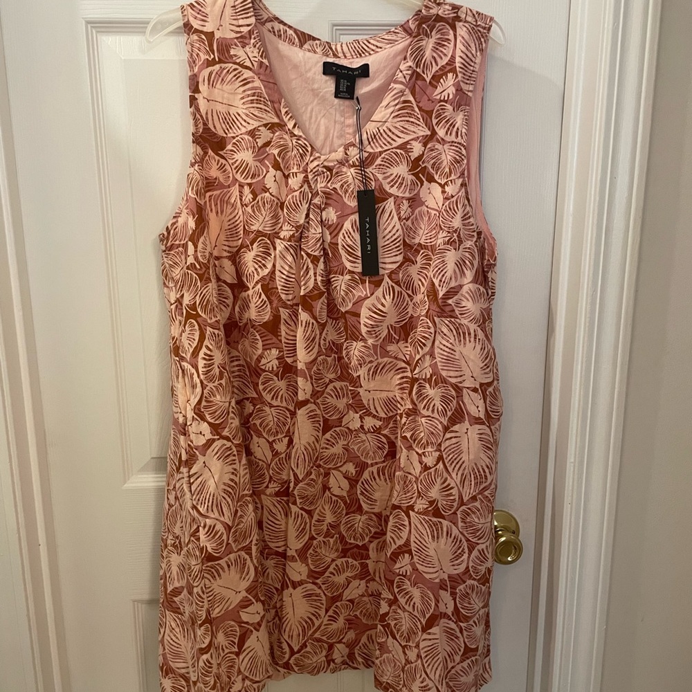 Cute linen Tahari dress
